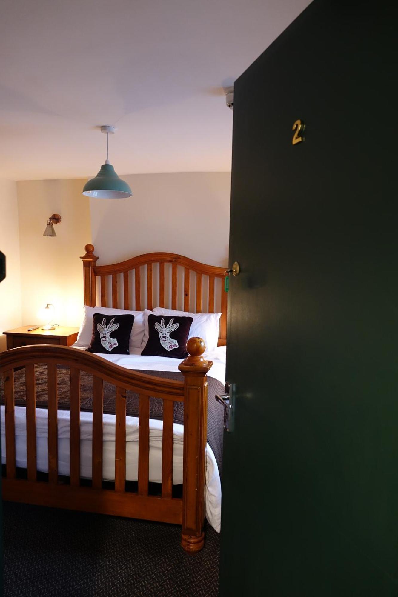 Y Gwydyr Hotel - Dolwyddelan Kültér fotó