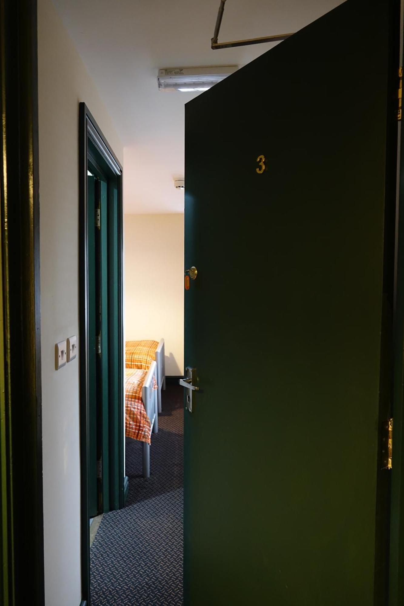 Y Gwydyr Hotel - Dolwyddelan Kültér fotó