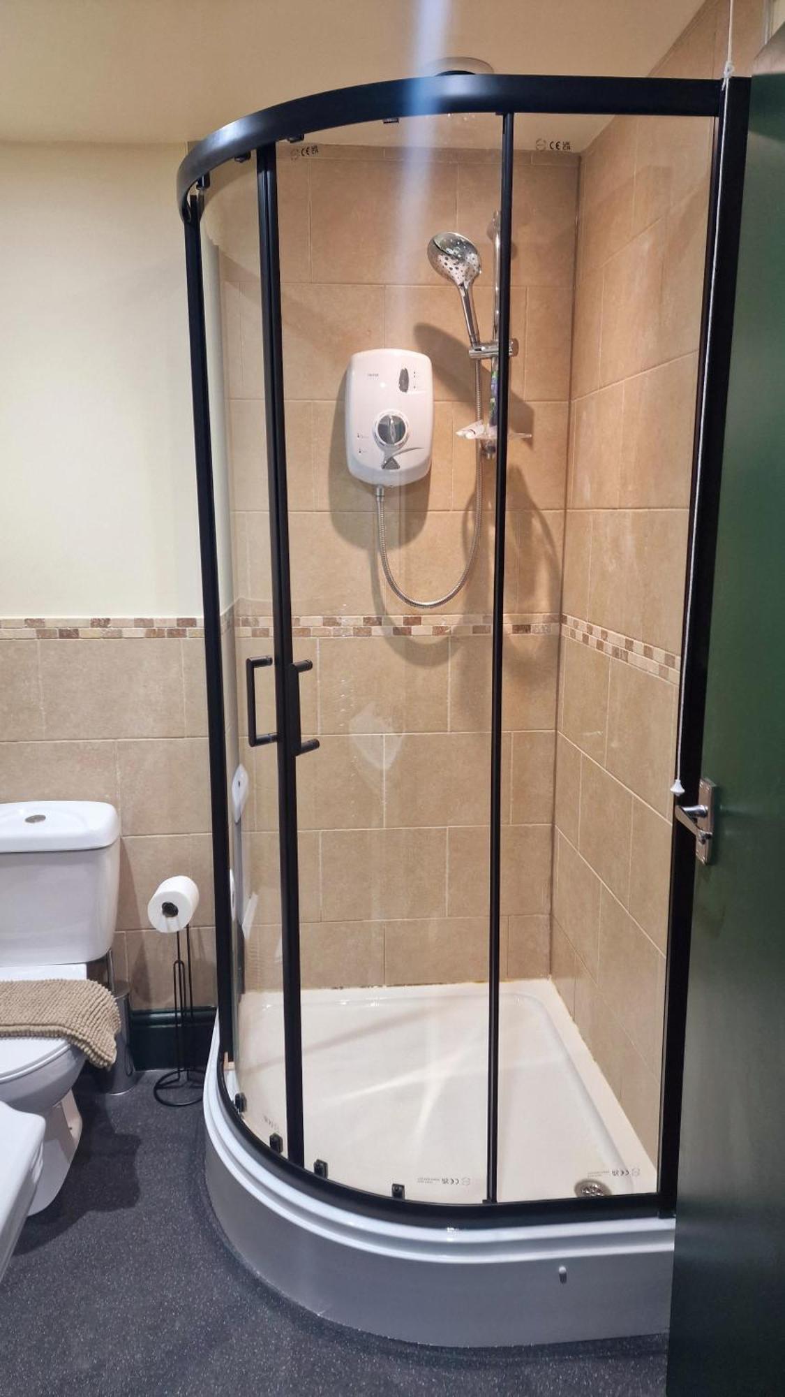 Y Gwydyr Hotel - Dolwyddelan Kültér fotó